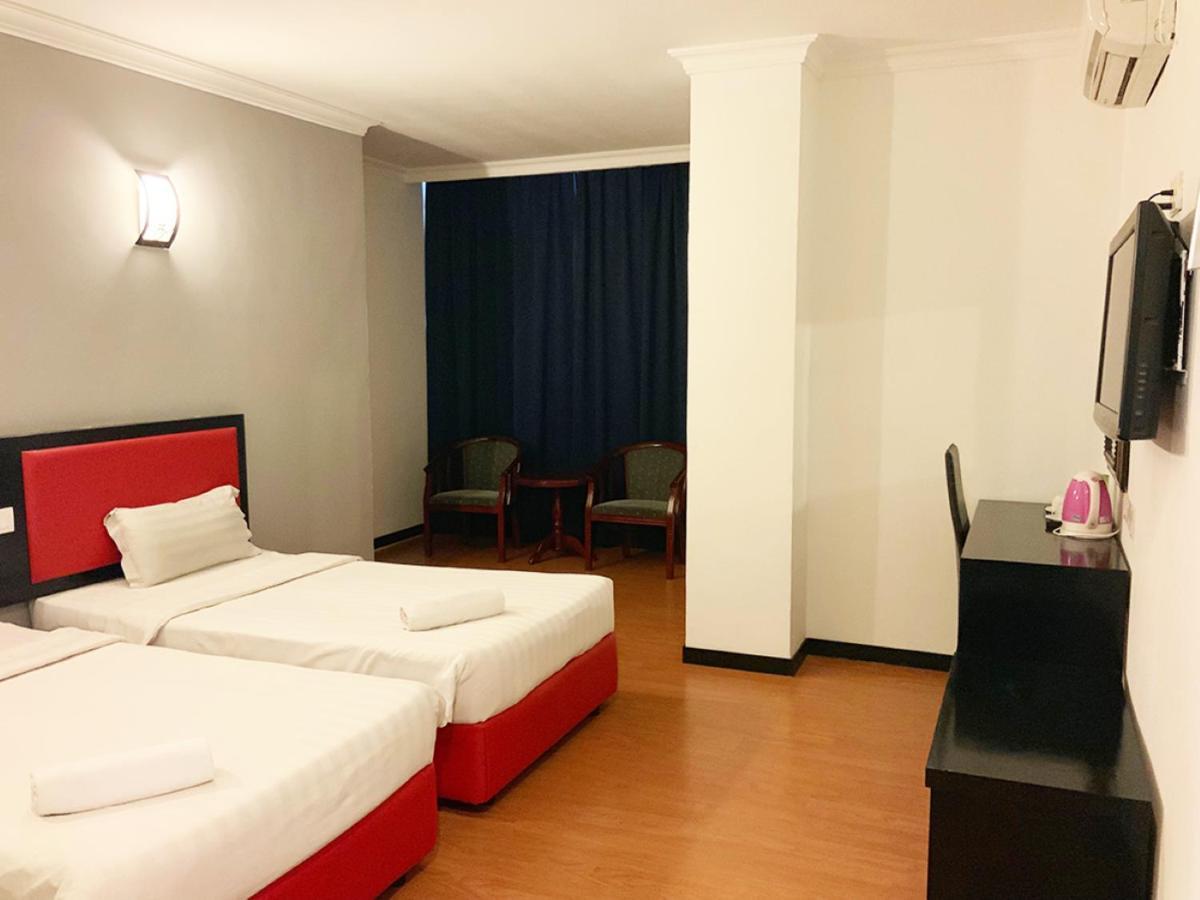 Golden Hotel Κότα Κιναμπαλού Εξωτερικό φωτογραφία